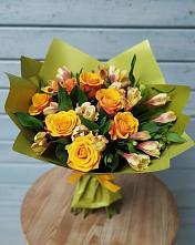 Букет цветов из:  Альстромерии и Розы #REPLACE_PRED# Мисирево