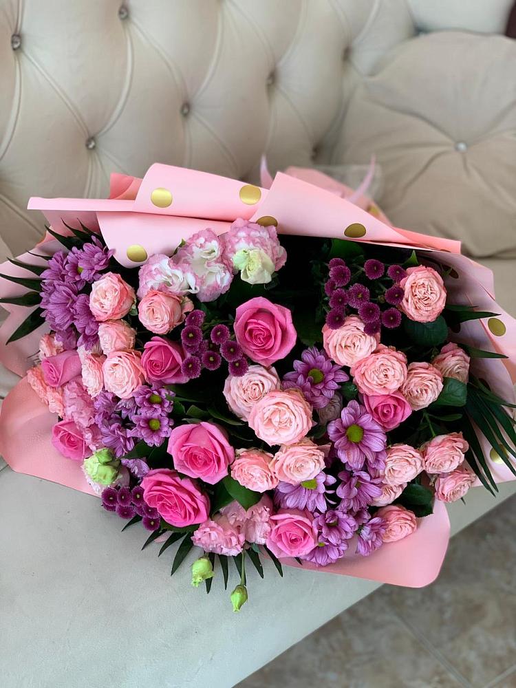 Букет цветов из: Хризантемы, Розы и Лизиантусы в Мисирево