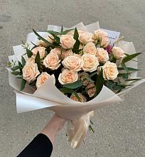 Букет Кремовые розы Латте в Мисирево