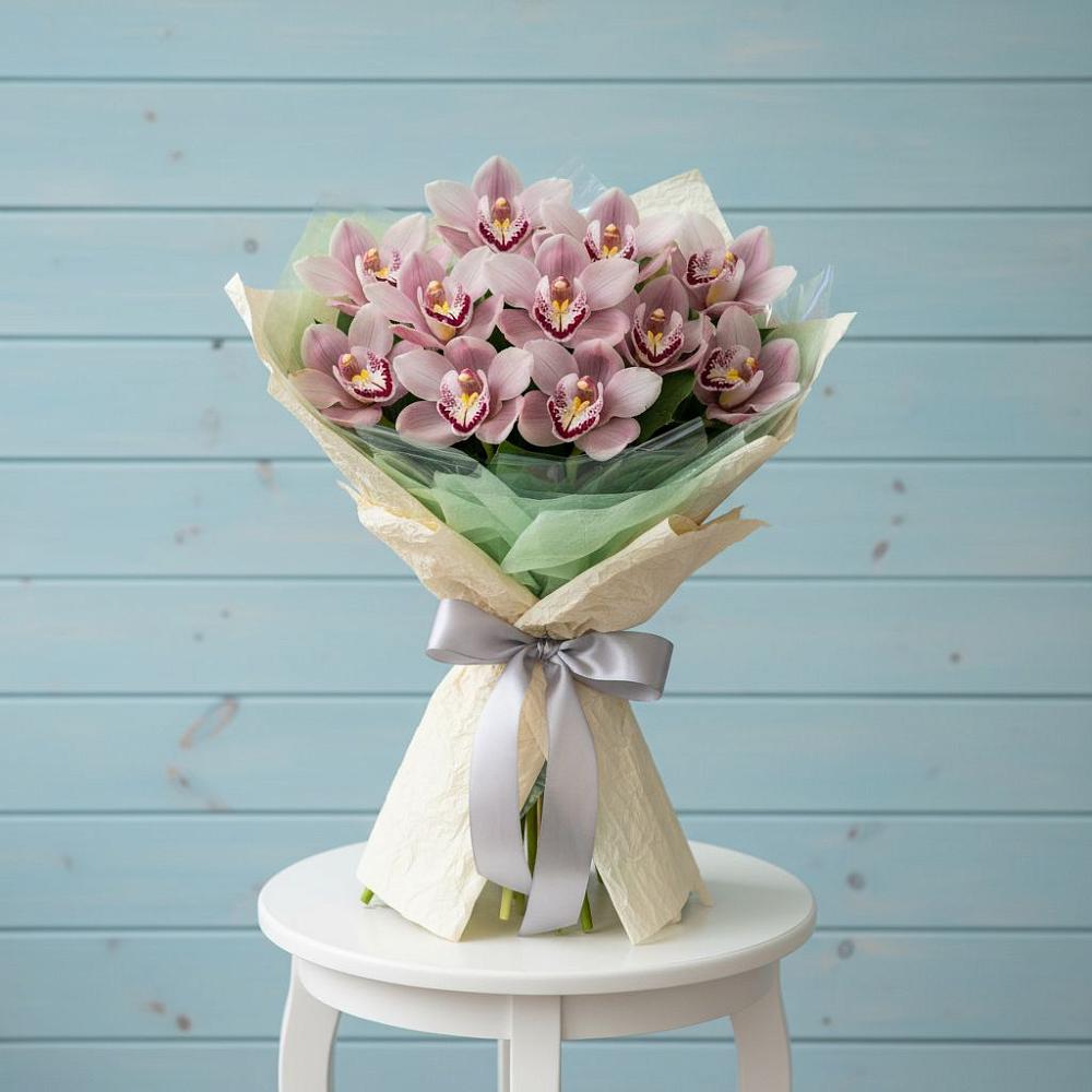 Букет цветов из: Орхидеи и Розы в Мисирево