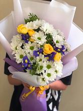 Букет цветов из:  Ирисы, Хризантемы и Розы #REPLACE_PRED# Мисирево