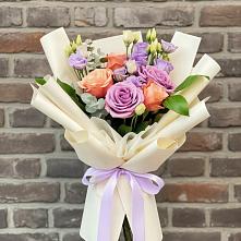 Букет цветов из:  Лизиантусы и Розы #REPLACE_PRED# Мисирево