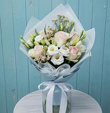 Букет цветов из:  Розы и Лизиантусы #REPLACE_PRED# Мисирево