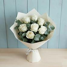 Букет Белые розы в Эвкалипте в Мисирево