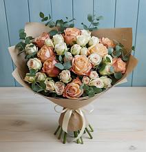 Букет цветов из:  Альстромерии и Розы в Мисирево