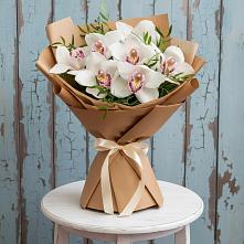 Букет цветов из:  Орхидеи и Розы в Мисирево